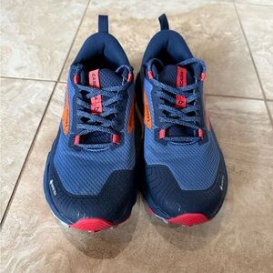 Brooks Cascadia 17 GTX Size 7